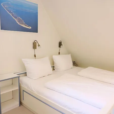 Haus Horsatal 19 Whg. 6 * Wenningstedt-Braderup